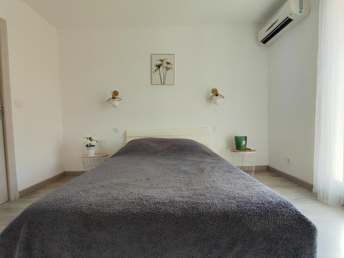 Casa Flamingo - Appartement Calme Et Moderne - 4 - กาเนต์-อ็อง-รูสซียง ภายนอก รูปภาพ