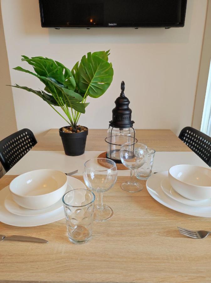 Casa Flamingo - Appartement Calme Et Moderne - 4 - กาเนต์-อ็อง-รูสซียง ภายนอก รูปภาพ
